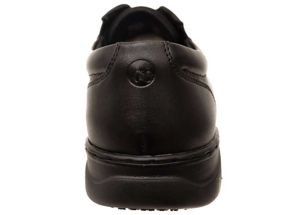 Men's Extra Wide Shoes