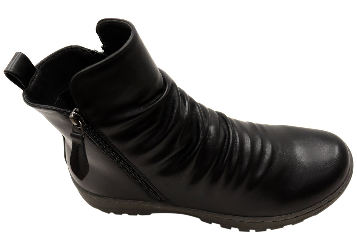 Weekend Comfort Ankle Boots