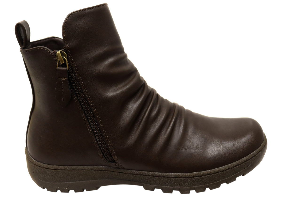 Weekend Comfort Ankle Boots