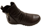 Weekend Comfort Ankle Boots