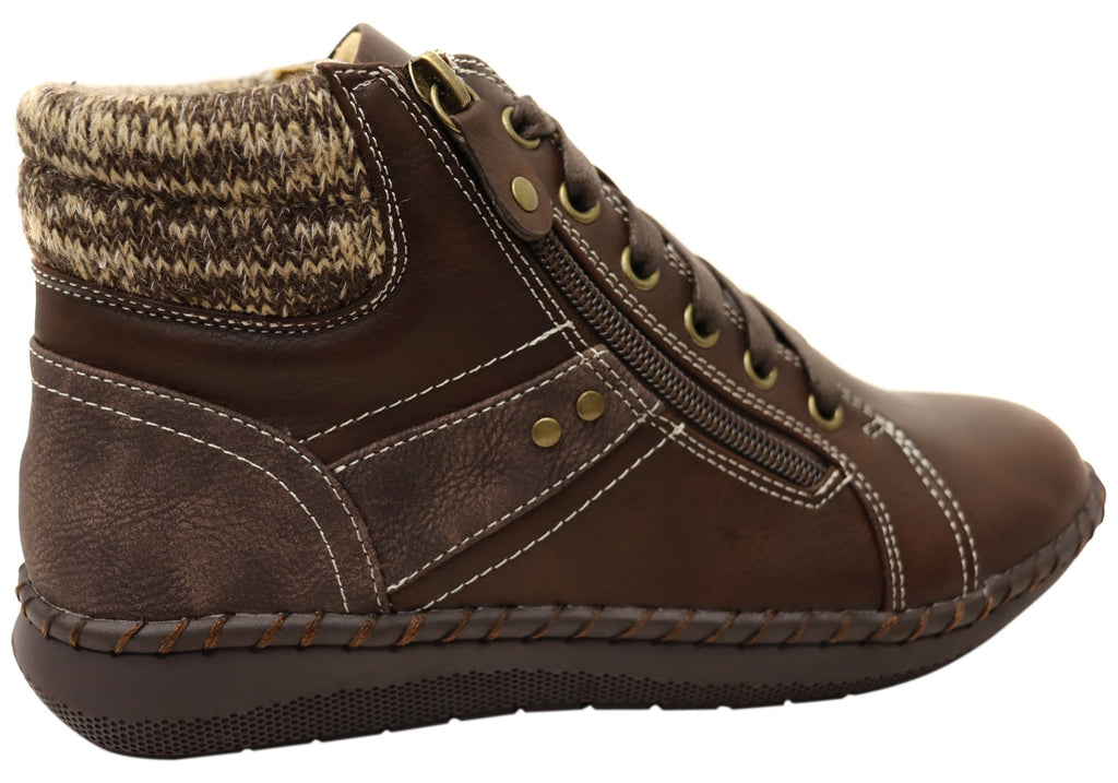 Side Zip Comfort Booties