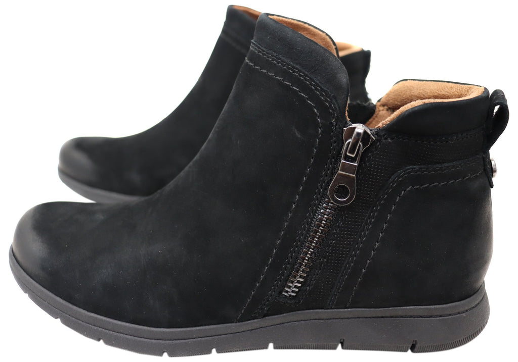 Side Zip Leather Boots