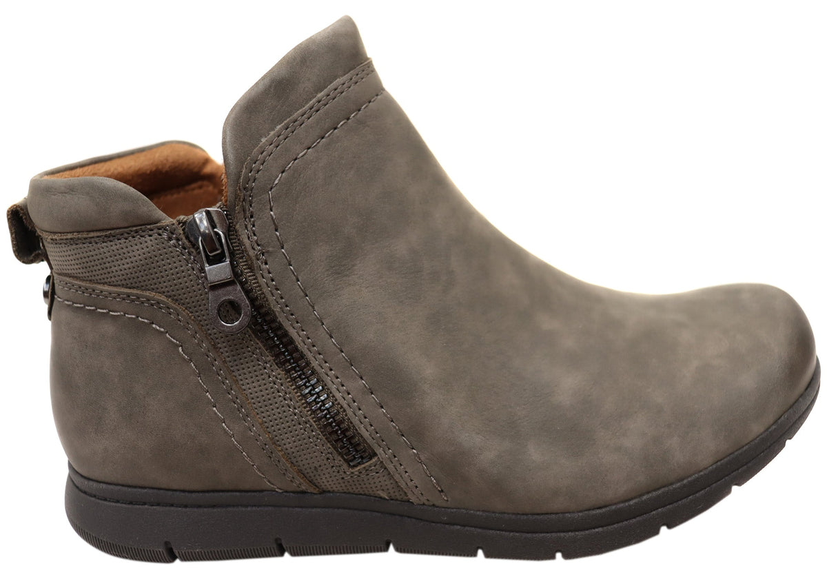 Side Zip Leather Boots