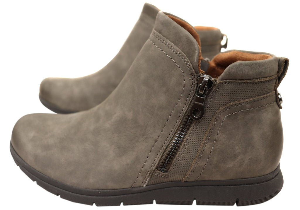 Side Zip Leather Boots