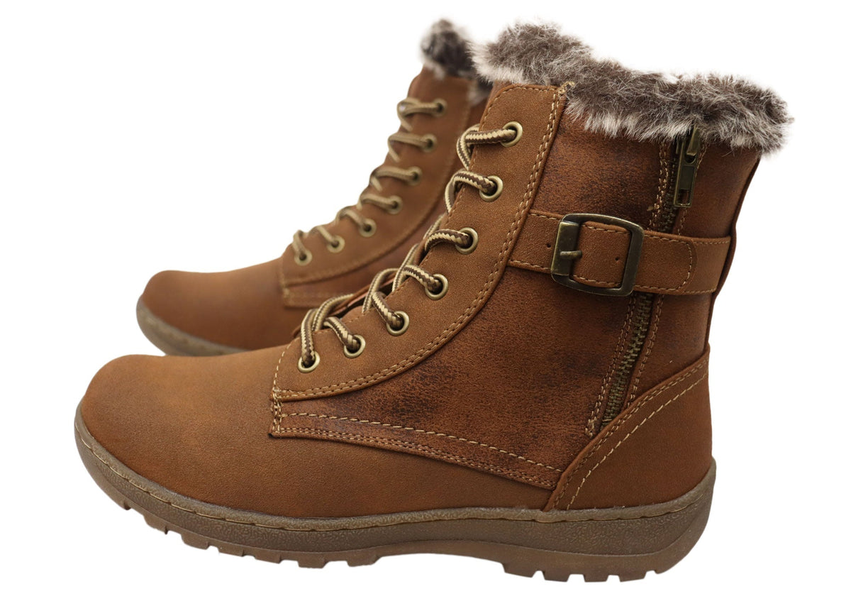 Fur Lined Lace-Up Boots