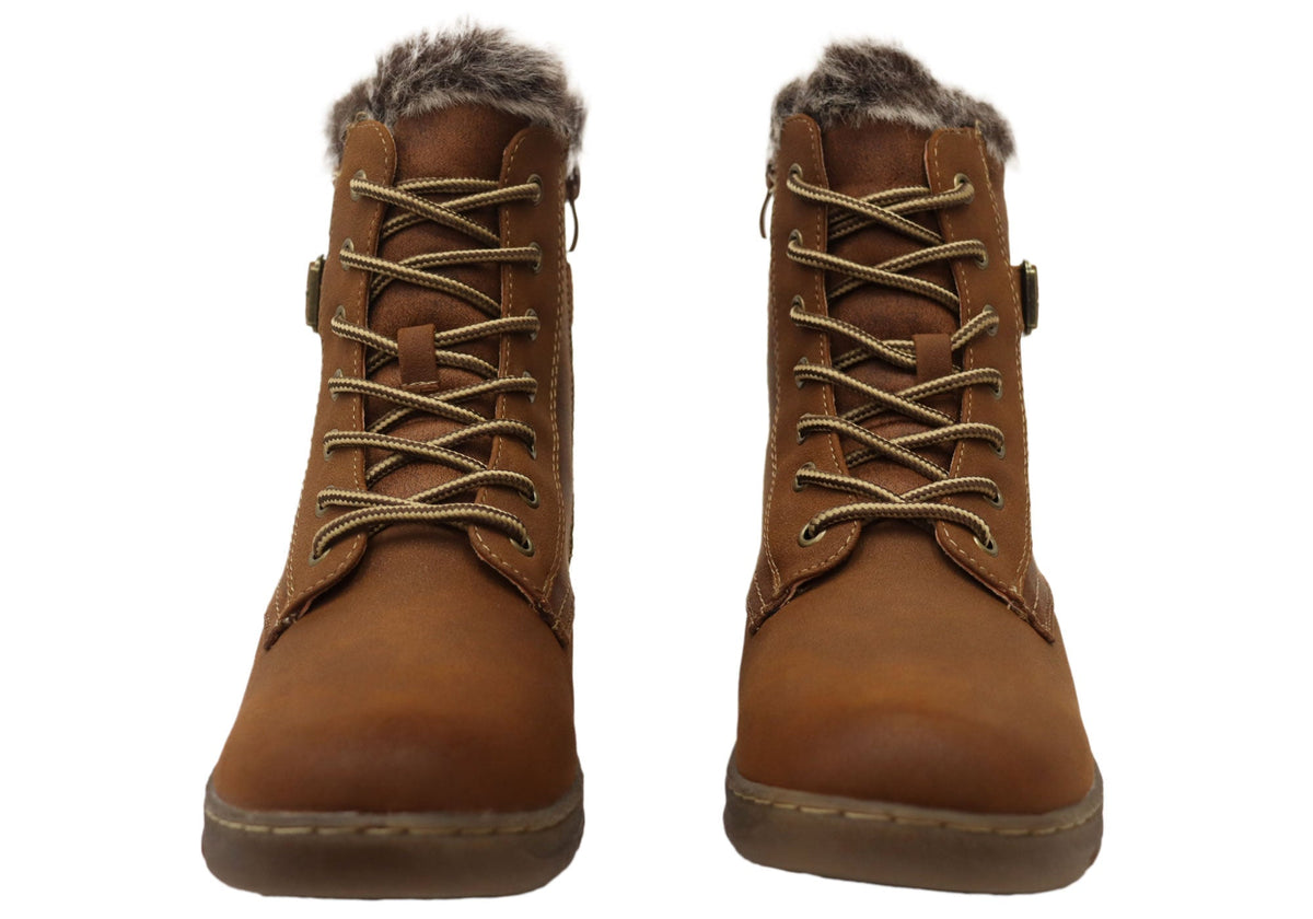 Fur Lined Lace-Up Boots