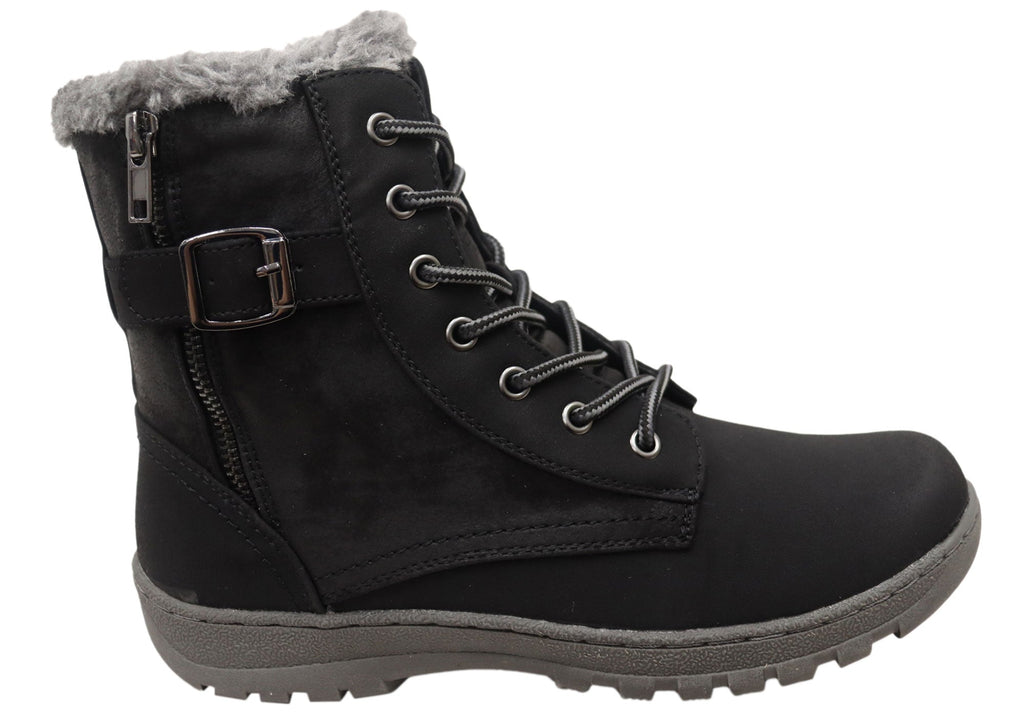 Fur Lined Lace-Up Boots