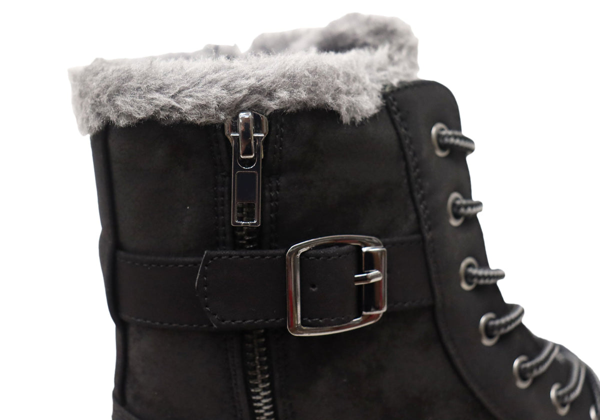 Fur Lined Lace-Up Boots
