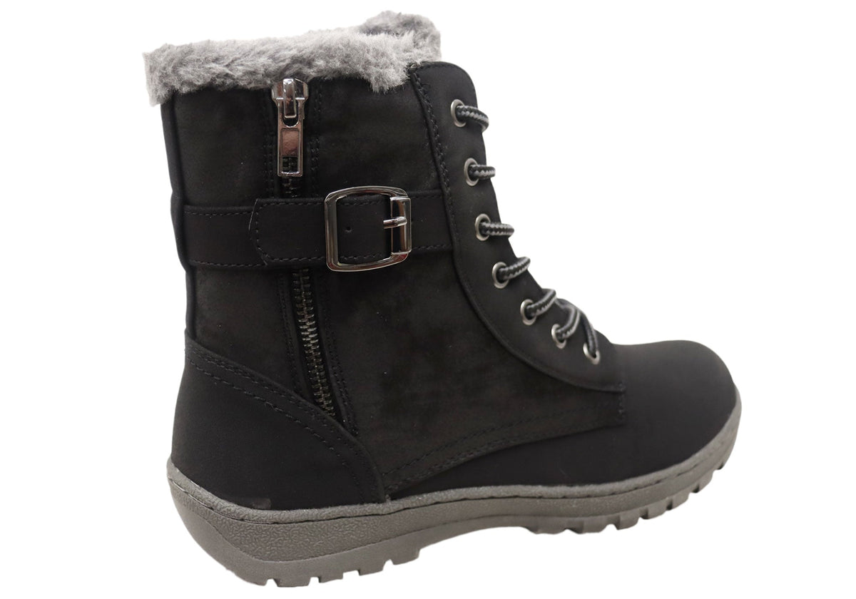 Fur Lined Lace-Up Boots